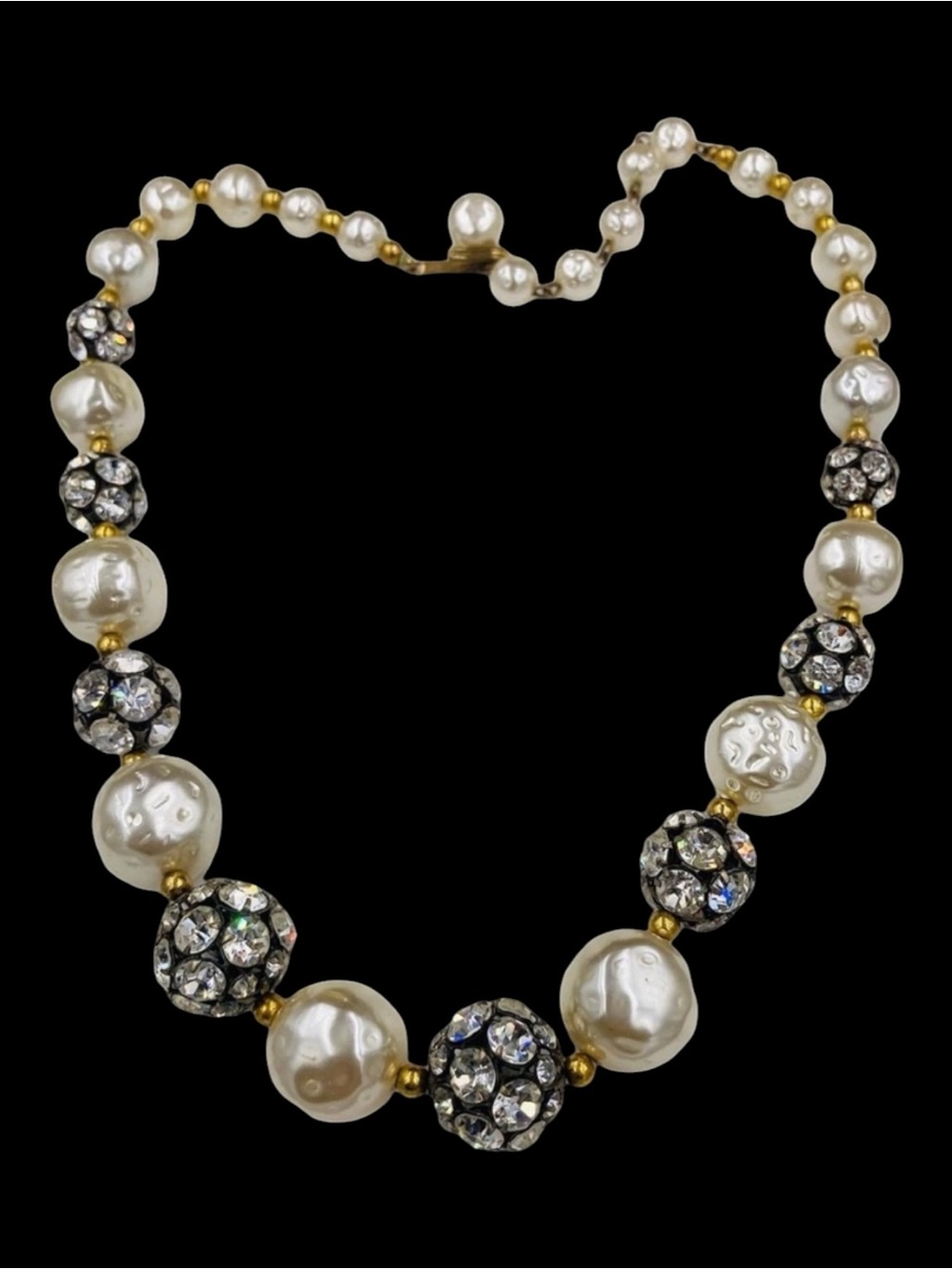 Stunning Vintage Rhinestone And Faux Pearl Bead Necklace